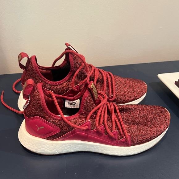 Puma NEW Nrgy Neko Knit sneakers size 9 maroon color - Picture 8 of 10